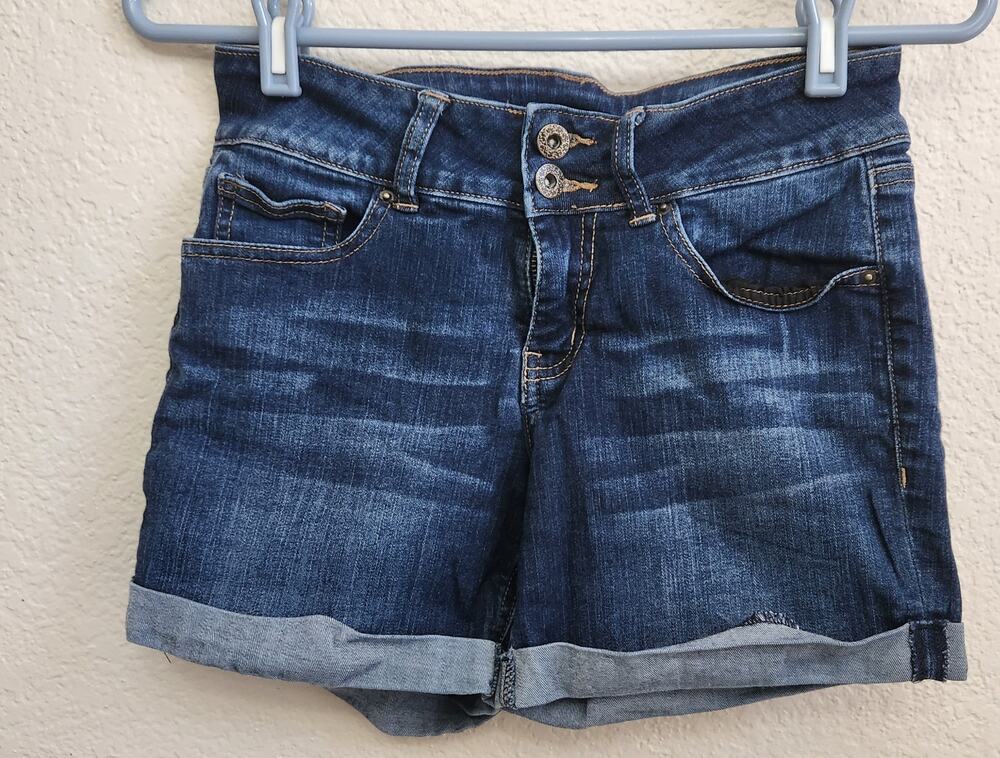 Signature Studio Dark Blue High Waisted Denim Shorts 4 Lightweight Soft Stretch